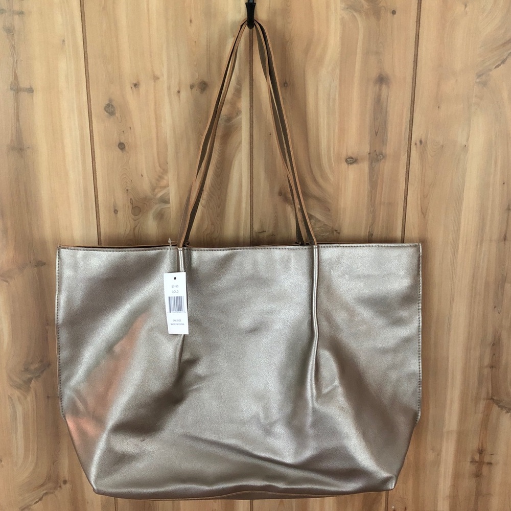 NWT Saks 5th Ave tote & cosmetic bag